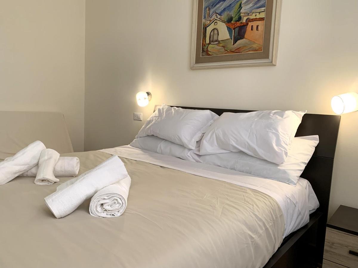 Domo Achenza Hotel Terralba Ngoại thất bức ảnh