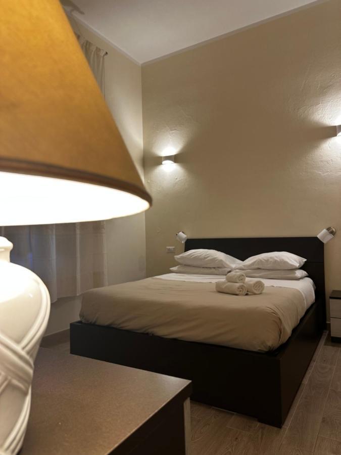 Domo Achenza Hotel Terralba Ngoại thất bức ảnh