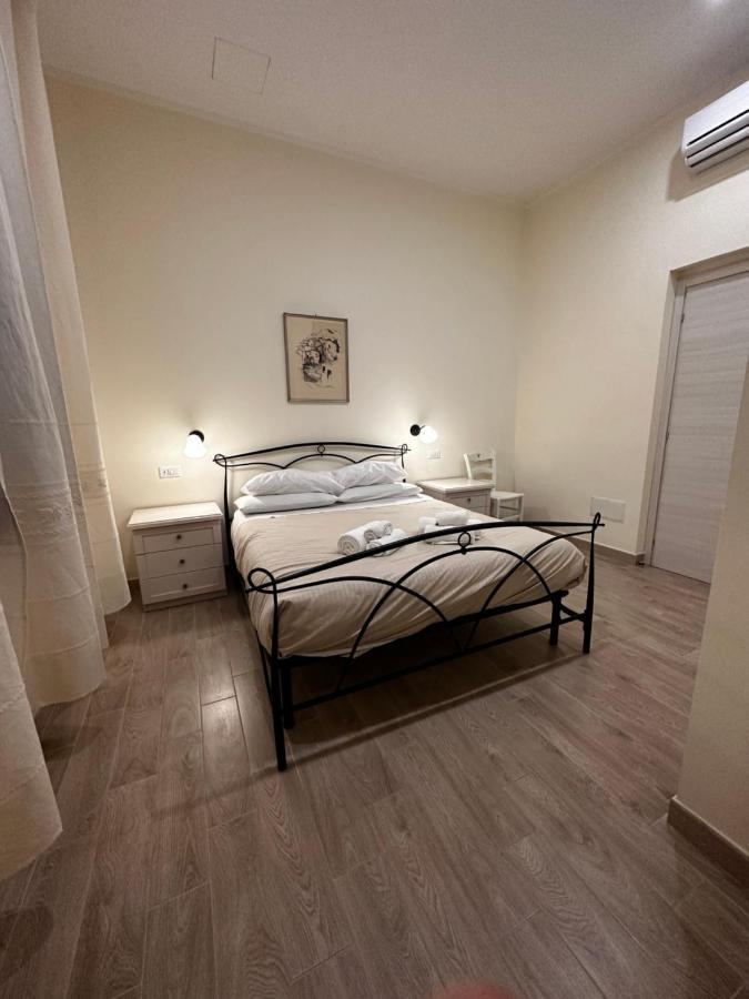 Domo Achenza Hotel Terralba Ngoại thất bức ảnh